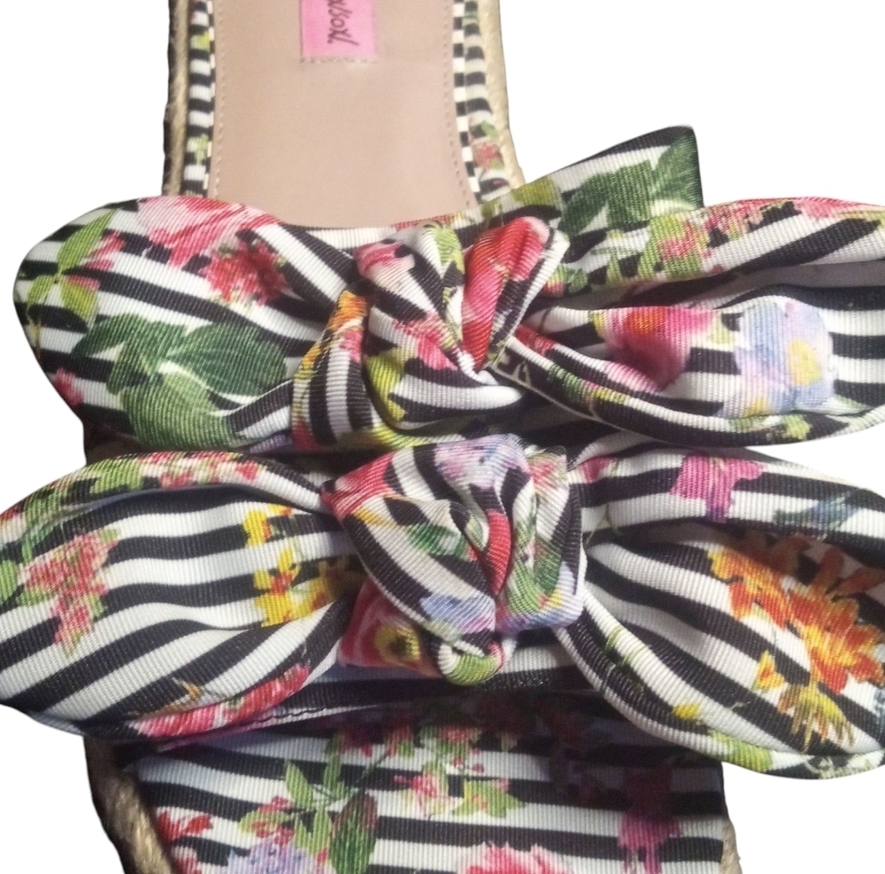 Betsey Johnson Jazzy Slide Striped Floral Bow Espadrille‎ Sandals Size 10 - Picture 4 of 7